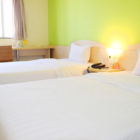 7Days Inn Foshan Shunde Ronggui Xiao Huangpu Buitenkant foto
