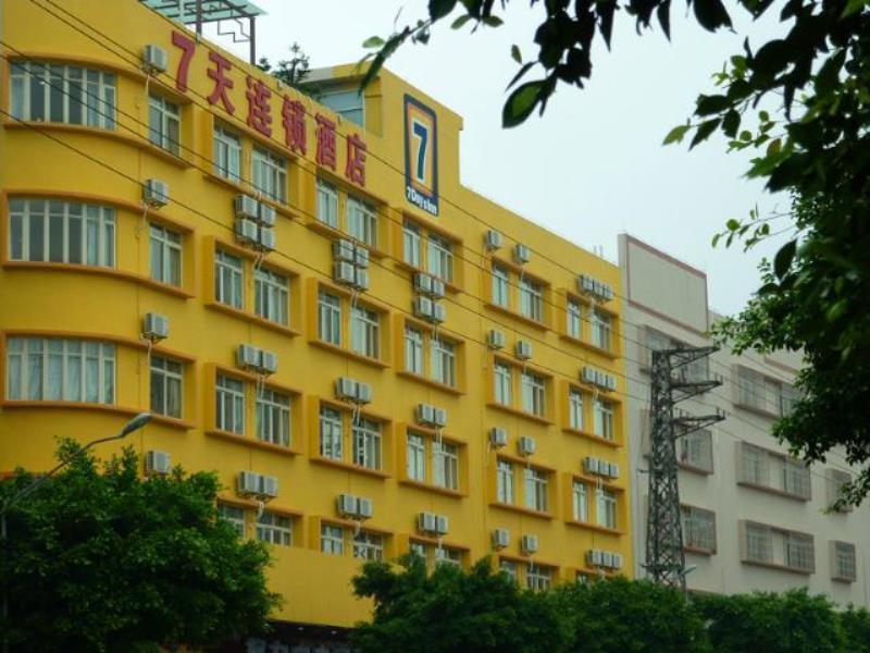 7Days Inn Foshan Shunde Ronggui Xiao Huangpu Buitenkant foto